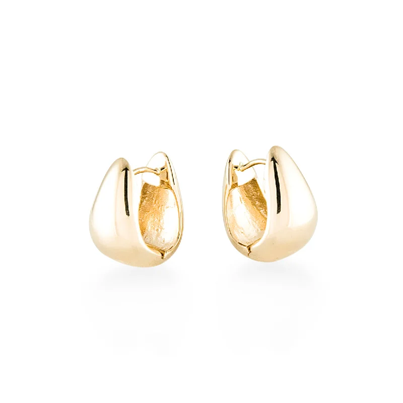 Ladies trendy earrings-Pear Shaped Snap Earring in Gold