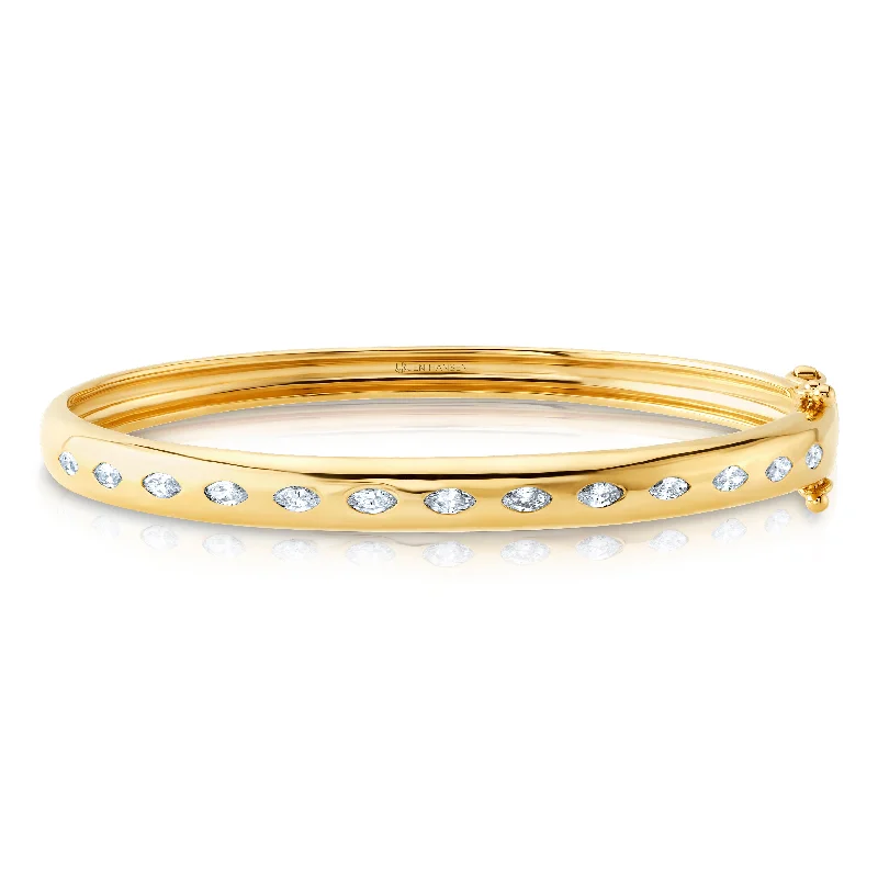 SIMPATICO DIAMOND BANGLE, 14kt GOLD