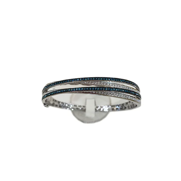 14k White Gold Blue Diamond Bangle