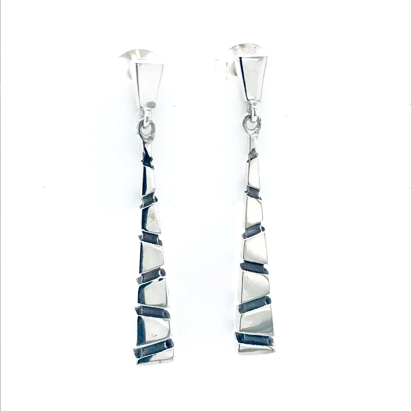 Ladies elegant earrings-Trapezoid Design Drop Earrings