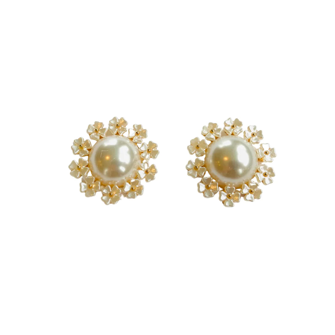 Ladies diamond stud earrings-Floral Pearl Stud