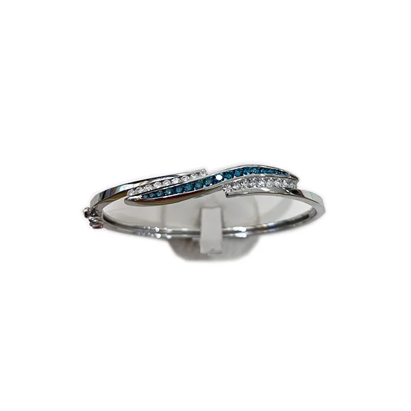 14k White Gold Blue Diamond Bangle