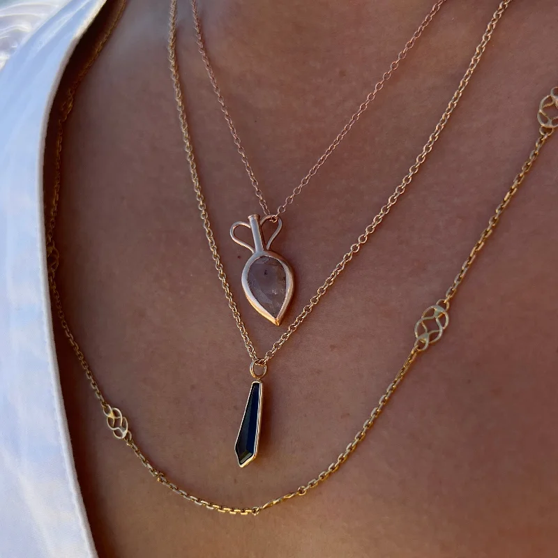 Ladies gold pendant necklaces-Amphora Necklace