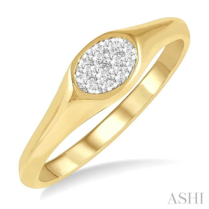 Ladies stackable rings-OVAL SHAPE EAST-WEST LOVEBRIGHT ESSENTIAL DIAMOND SIGNET RING