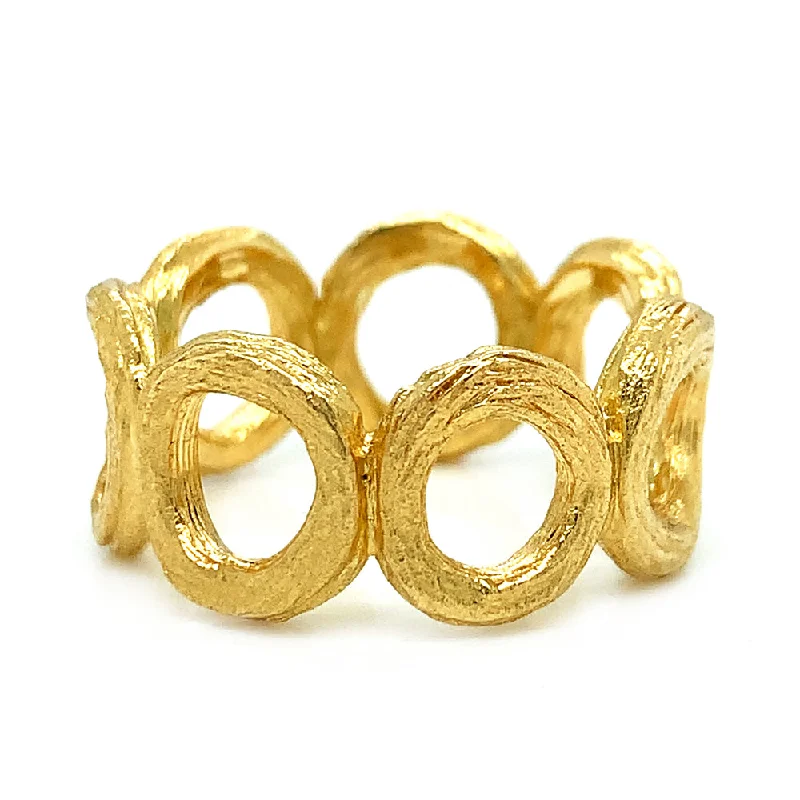 Ladies personalized diamond rings-Yellow Gold Textured Ring- "Round Link Arbor Band"