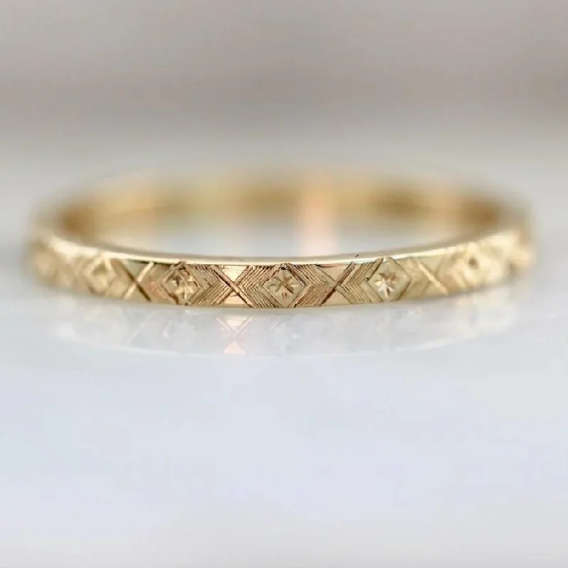 Ladies diamond eternity bands-Starburst Engraved Gold Band