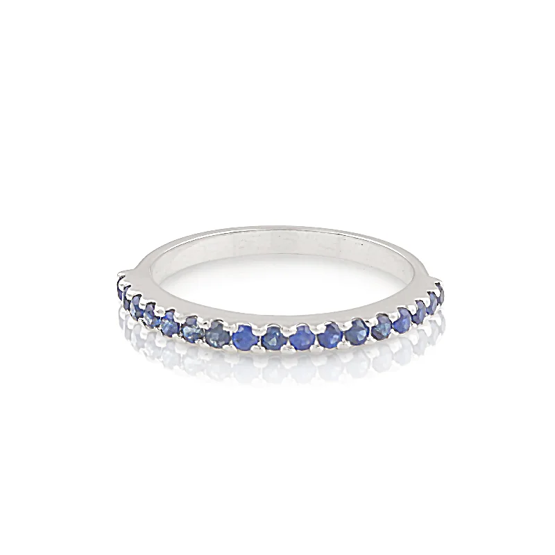 Ladies diamond wedding bands-Blue Sapphire Round Ring In 18K White Gold