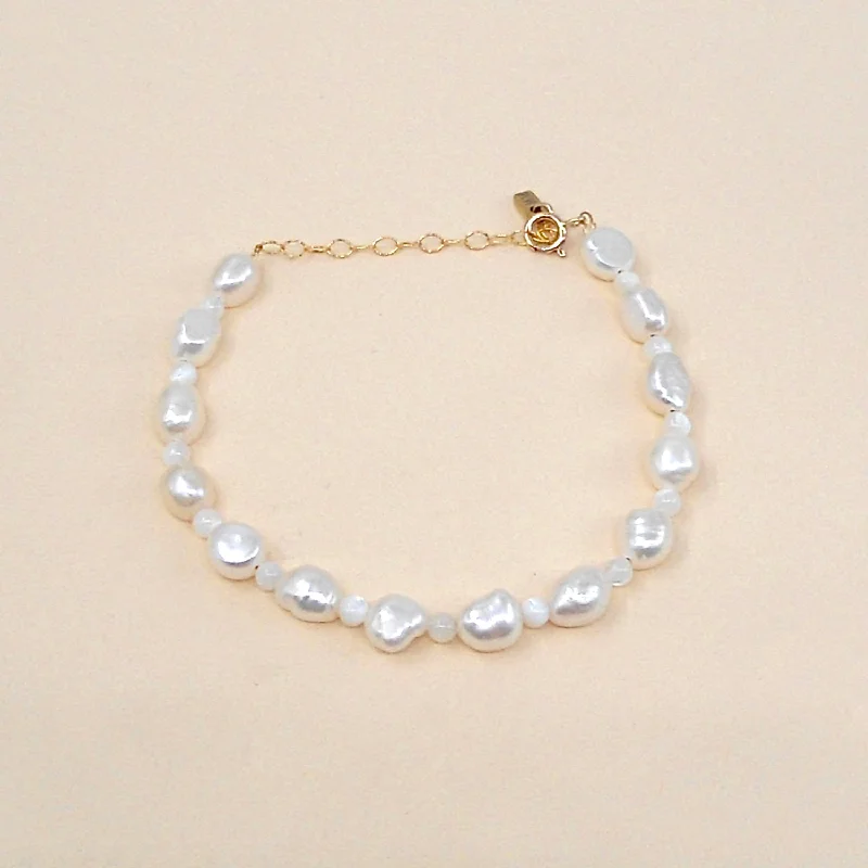 Ladies chain link bracelets-Leena Bracelet Wholesale