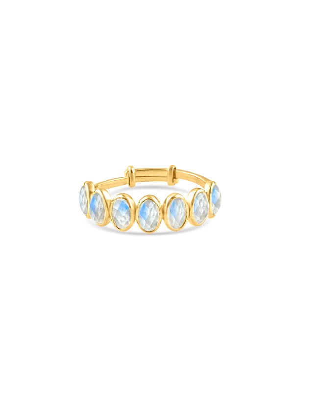 Ladies sapphire wedding bands-Rainbow Moonstone Oval Ring In 18K Yellow Gold