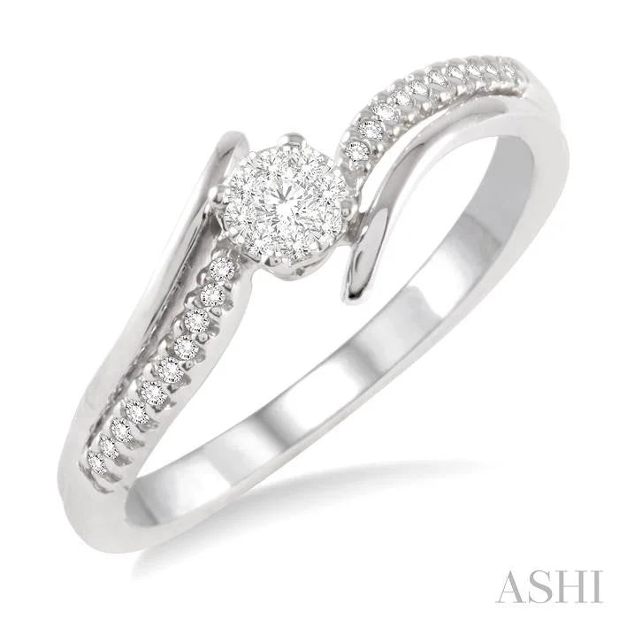 Ladies engagement rings with diamonds-ROUND SHAPE LOVEBRIGHT DIAMOND FASHION RING