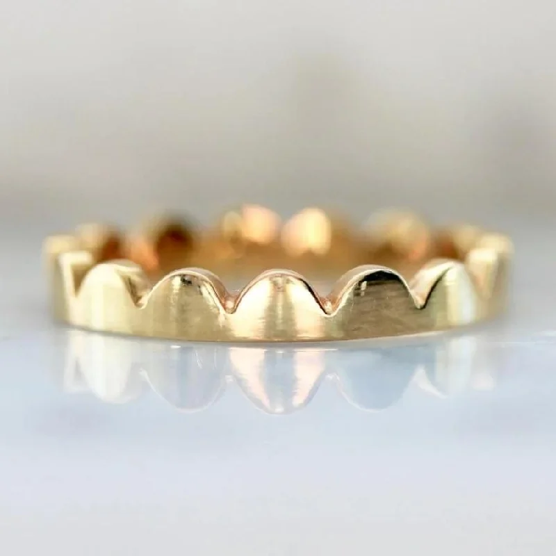 Ladies gold promise rings-Scalloped Gold Band